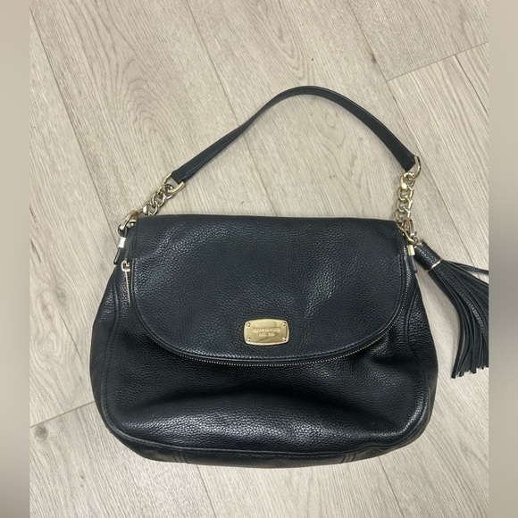 Michael Kors Bedford Tassel Black Leather Shoulder Bag - Picture 1 of 8